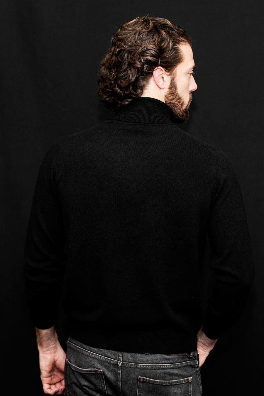 pine cashmere mens classic 100% pure cashmere turtleneck sweater in black