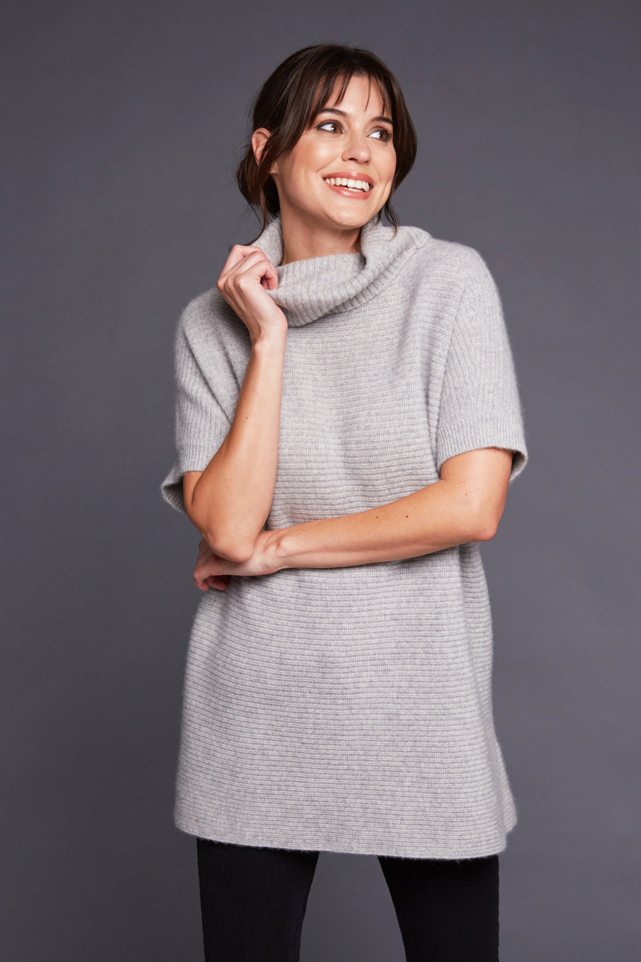 womens claire chunky knit oversized 100% pure organic cashmere turtleneck sweater in grey