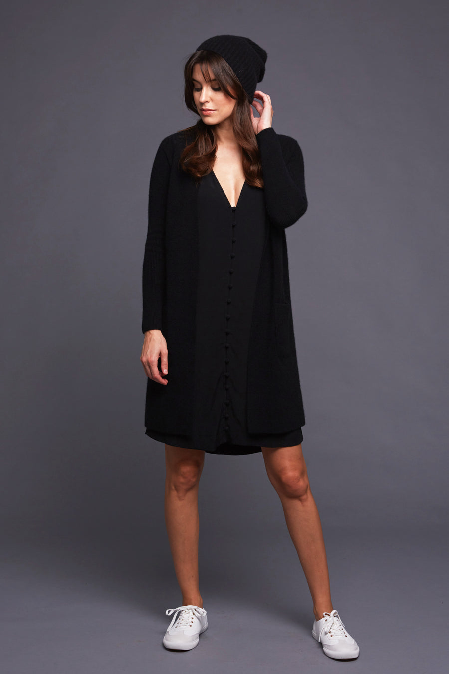 pine cashmere morgan women's 100% pure cashmere cardigan sweater in black