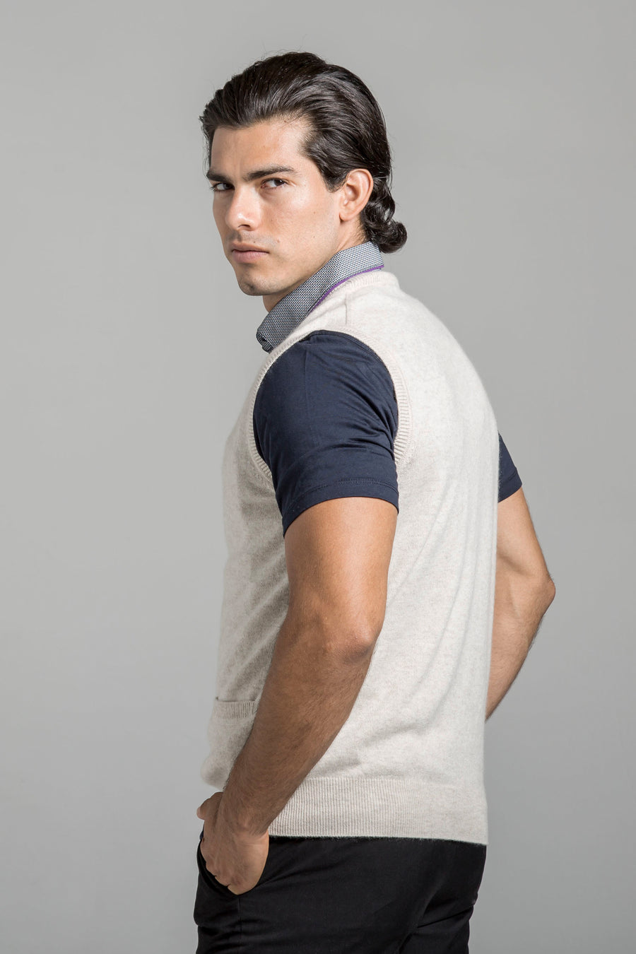 pine cashmere mens classic 100% pure organic cashmere v-neck cardigan vest in beige