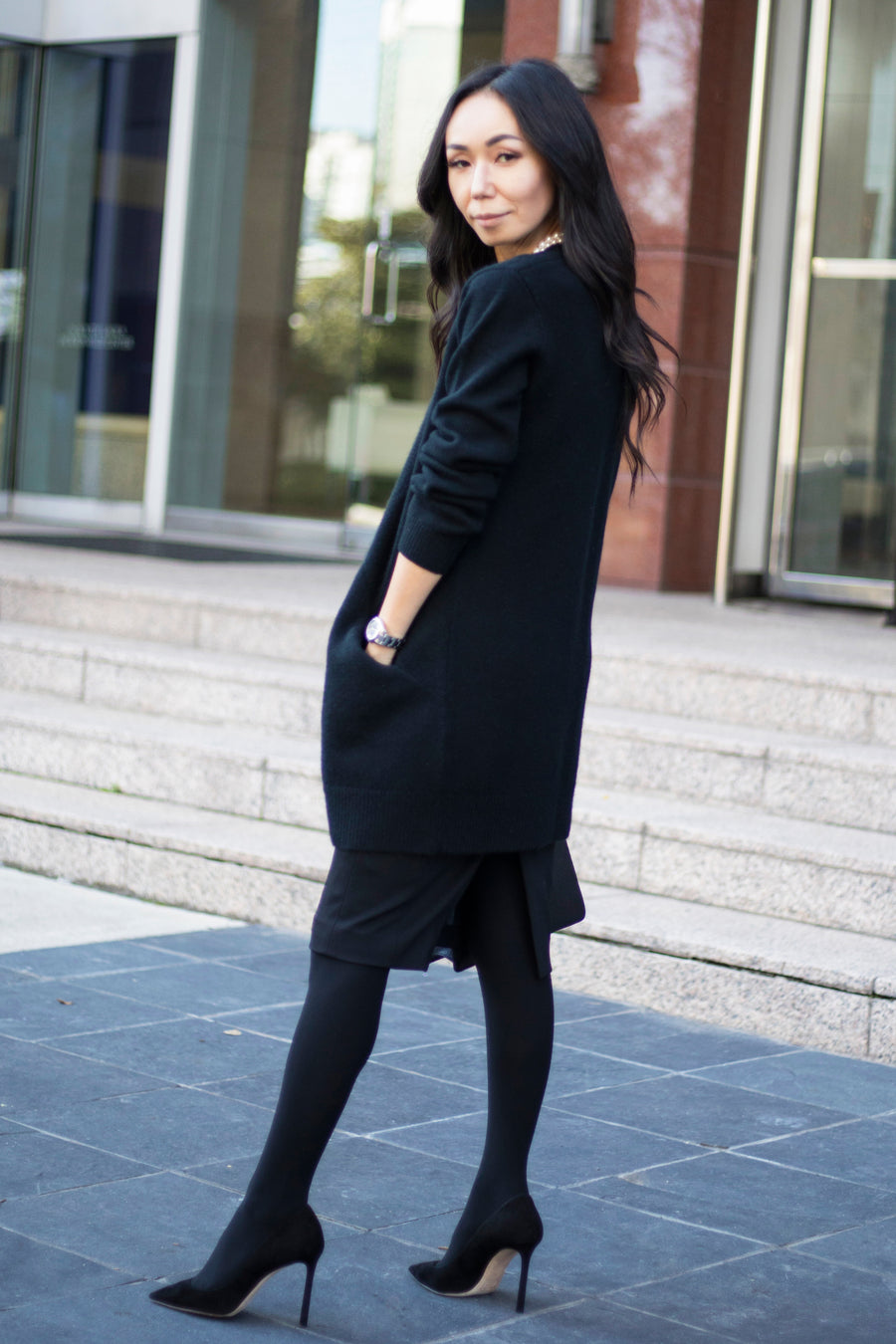pine cashmere adeline women's 100% pure cashmere cardigan sweater in black